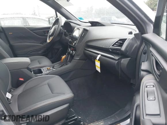 ✅ 2024 Subaru Forester Wilderness • VIN: JF2SKAJC0RH508163 • Lot: 43016728. Wystawiony na IAAI z przebiegiem 4 836 mil. Bezpłatny archiwum sprzedaży aukcyjnych z USA i szczegółowy raport historii pojazdu na DreamBid. Zdjęcie 5.