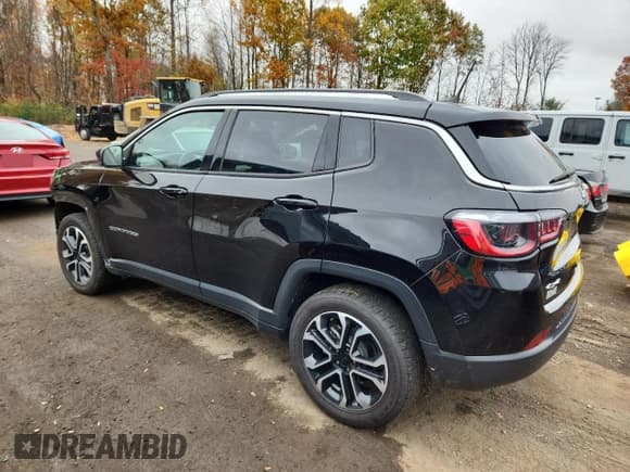 ✅ 2022 Jeep Compass Limited • VIN: 3C4NJDCB3NT111725 • Lot: 90616245. Wystawiony na Copart z przebiegiem 47 868 mil. Bezpłatny archiwum sprzedaży aukcyjnych z USA i szczegółowy raport historii pojazdu na DreamBid. Zdjęcie 2.