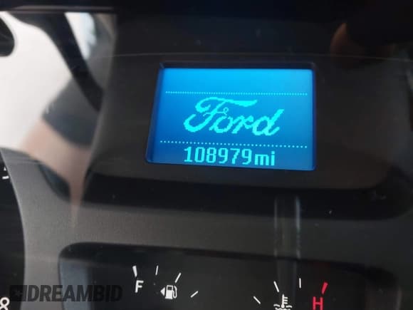 ✅ 2019 Ford Transit Passenger XL • VIN: 1FBZX2YM1KKB05406 • Lot: 42473006. Wystawiony na IAAI z przebiegiem 108 979 mil. Bezpłatny archiwum sprzedaży aukcyjnych z USA i szczegółowy raport historii pojazdu na DreamBid. Zdjęcie 15.