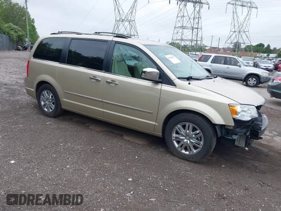 ✅ 2010 Chrysler Town & Country Limited • VIN: 2A4RR7DX2AR322606 • Lot: 42181467. Wystawiony na IAAI z przebiegiem 107 991 mil. Bezpłatny archiwum sprzedaży aukcyjnych z USA i szczegółowy raport historii pojazdu na DreamBid. Zdjęcie 1.