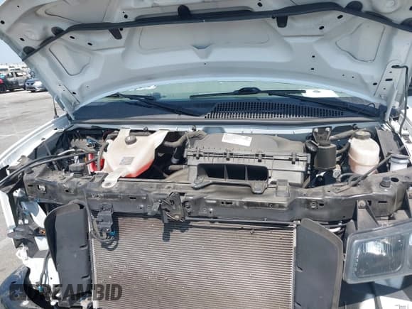 ✅ 2023 Chevrolet Express Cargo • VIN: 1GCWGAFP2P1100606 • Лот: 42450171. Опубликован ранее на IAAI с пробегом 34 000 миль. Бесплатный доступ к архиву аукционных продаж из США и подробный отчёт об истории автомобиля на DreamBid. Изображение 10.