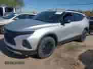 2021 Chevrolet Blazer LT z VIN 3GNKBCR41MS541610, wystawiony jako IAAI lot #42578857 z przebiegiem 53 890 mil mil oraz . Historia ofert i sprzedaży dostępna na DreamBid. Obrazek 17.