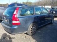 ✅ 2006 Volvo V50 • VIN: YV1MW682762190122 • Lot: 41281293. Listed on IAAI with 190,853 mi. Free auction sales archive from the USA and detailed vehicle history report at DreamBid. Image 4.
