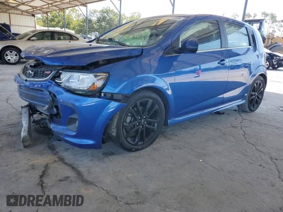 2020 Chevrolet Sonic Premier with VIN 1G1JF6SB6L4103398, listed as a Copart auction lot 75131904 with 45,371 mi miles and Salvage title. Bid and sale history available at DreamBid. Image 1.