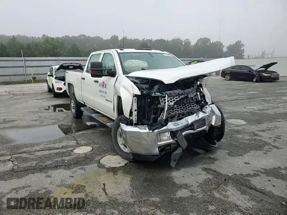 ✅ 2019 Chevrolet Silverado 2500HD Work Truck • VIN: 1GC1KREG4KF224607 • Лот: 81600965. Опубликован ранее на Copart с пробегом Не указан. Бесплатный доступ к архиву аукционных продаж из США и подробный отчёт об истории автомобиля на DreamBid. Изображение 13.