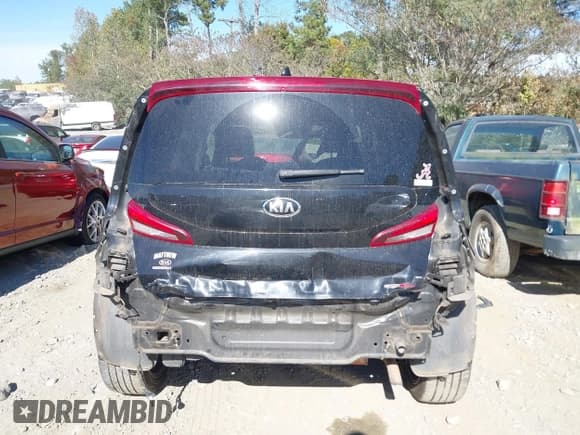 ✅ 2020 Kia Soul GT-Line • VIN: KNDJ63AU7L7728531 • Lot: 43518703. Wystawiony na IAAI z przebiegiem 142 048 mil. Bezpłatny archiwum sprzedaży aukcyjnych z USA i szczegółowy raport historii pojazdu na DreamBid. Zdjęcie 16.