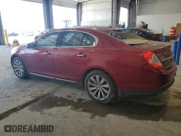 ✅ 2015 Lincoln MKS • VIN: 1LNHL9DKXFG605763 • Lot: 67432155. Wystawiony na Copart z przebiegiem 102 529 mil. Bezpłatny archiwum sprzedaży aukcyjnych z USA i szczegółowy raport historii pojazdu na DreamBid. Zdjęcie 2.