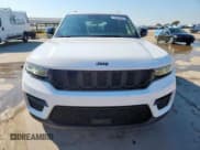 ✅ 2024 Jeep Grand Cherokee Laredo X • VIN: 1C4RJGAG1RC124752 • Lot: 85354395. Wystawiony na Copart z przebiegiem 33 435 mil. Bezpłatny archiwum sprzedaży aukcyjnych z USA i szczegółowy raport historii pojazdu na DreamBid. Zdjęcie 5.