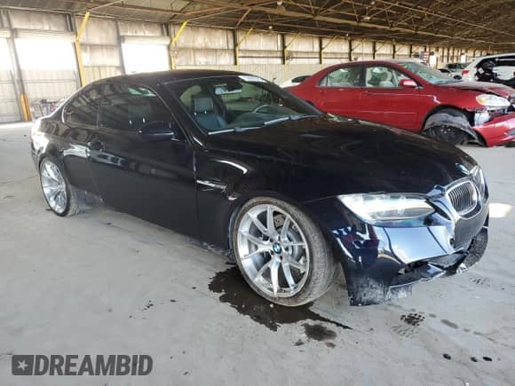 2008 BMW 3 Series M3 с VIN WBSWD93528PY43073, выставлен на аукционе Copart как лот 55633365 с пробегом 85 950 миль миль и Списание • Salvage title. История ставок и продаж доступна на DreamBid. Изображение 4.