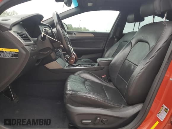 ✅ 2015 Hyundai Sonata Sport • VIN: 5NPE34AB9FH065610 • Lot: 90128985. Listed on Copart with 163,209 mi. Free auction sales archive from the USA and detailed vehicle history report at DreamBid. Image 7.