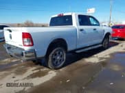 ✅ 2024 Ram 2500 Big Horn • VIN: 3C6UR5DL6RG310968 • Lot: 43894107. Listed on IAAI with 58,028 mi. Free auction sales archive from the USA and detailed vehicle history report at DreamBid. Image 4.