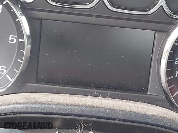 ✅ 2015 Chevrolet Silverado 2500HD LT • VIN: 1GC2KVEG3FZ138187 • Lot: 42406129. Wystawiony na IAAI z przebiegiem 124 512 mil. Bezpłatny archiwum sprzedaży aukcyjnych z USA i szczegółowy raport historii pojazdu na DreamBid. Zdjęcie 16.