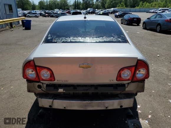 ✅ 2008 Chevrolet Malibu LTZ • VIN: 1G1ZK57718F278408 • Lot: 64233725. Listed on Copart with 102,840 mi. Free auction sales archive from the USA and detailed vehicle history report at DreamBid. Image 6.