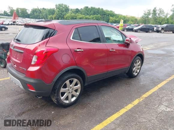 ✅ 2015 Buick Encore Leather • VIN: KL4CJGSB3FB161290 • Lot: 42649056. Wystawiony na IAAI z przebiegiem 66 137 mil. Bezpłatny archiwum sprzedaży aukcyjnych z USA i szczegółowy raport historii pojazdu na DreamBid. Zdjęcie 4.