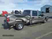 ✅ 2006 Chevrolet Silverado 2500HD LT2 • VIN: 1GCHC23G26F173975 • Lot: 82611505. Wystawiony na Copart z przebiegiem 139 492 mil. Bezpłatny archiwum sprzedaży aukcyjnych z USA i szczegółowy raport historii pojazdu na DreamBid. Zdjęcie 3.