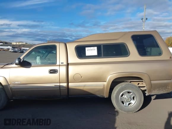 ✅ 2001 Chevrolet Silverado 1500 LS • VIN: 1GCEC14T31E115767 • Лот: 43558541. Опубликован ранее на IAAI с пробегом 181 968 миль. Бесплатный доступ к архиву аукционных продаж из США и подробный отчёт об истории автомобиля на DreamBid. Изображение 14.