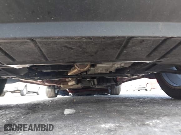 ✅ 2024 GMC Terrain SLE • VIN: 3GKALMEGXRL115671 • Lot: 43343085. Listed on IAAI with 23,103 mi. Free auction sales archive from the USA and detailed vehicle history report at DreamBid. Image 20.