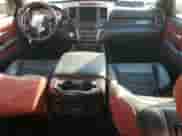 2020 Ram 1500 Rebel z VIN 1C6SRFLT4LN211966, wystawiony jako Copart lot #80487845 z przebiegiem 97 530 mil mil oraz Szkoda całkowita • Salvage title. Historia ofert i sprzedaży dostępna na DreamBid. Obrazek 8.