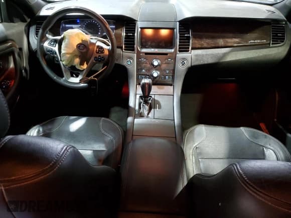 ✅ 2015 Ford Taurus Limited • VIN: 1FAHP2F86FG102657 • Lot: 93209805. Listed on Copart with 182,140 mi. Free auction sales archive from the USA and detailed vehicle history report at DreamBid. Image 8.