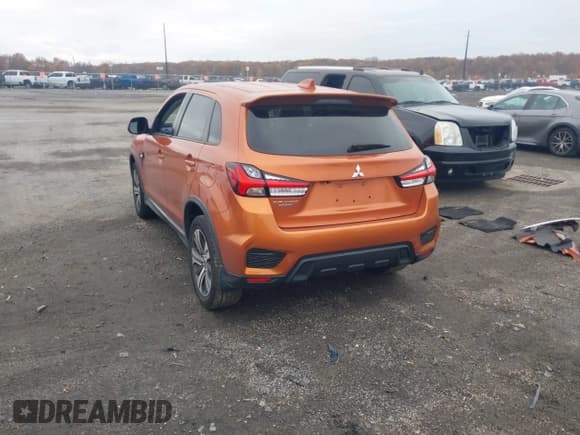 ✅ 2020 Mitsubishi Outlander ES • VIN: JA4AP3AU6LU028346 • Lot: 43602174. Listed on IAAI with 83,593 mi. Free auction sales archive from the USA and detailed vehicle history report at DreamBid. Image 3.