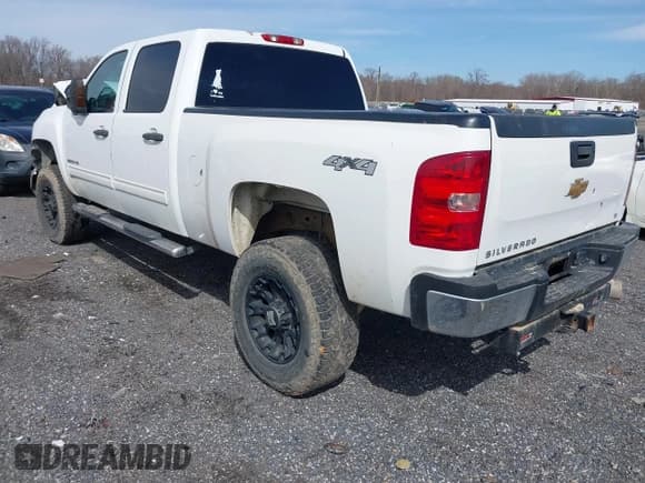 ✅ 2014 Chevrolet Silverado 2500HD LT • VIN: 1GC1KXE83EF156026 • Lot: 41830549. Listed on IAAI with 96,619 mi. Free auction sales archive from the USA and detailed vehicle history report at DreamBid. Image 3.