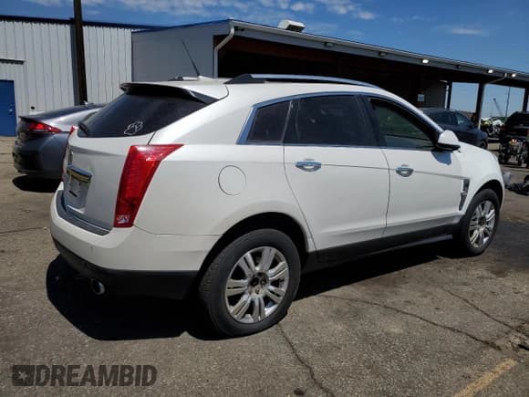 ✅ 2010 Cadillac SRX Performance Collection • VIN: 3GYFNEEY3AS556590 • Лот: 67269735. Опубликован ранее на Copart с пробегом 178 817 миль. Бесплатный доступ к архиву аукционных продаж из США и подробный отчёт об истории автомобиля на DreamBid. Изображение 3.