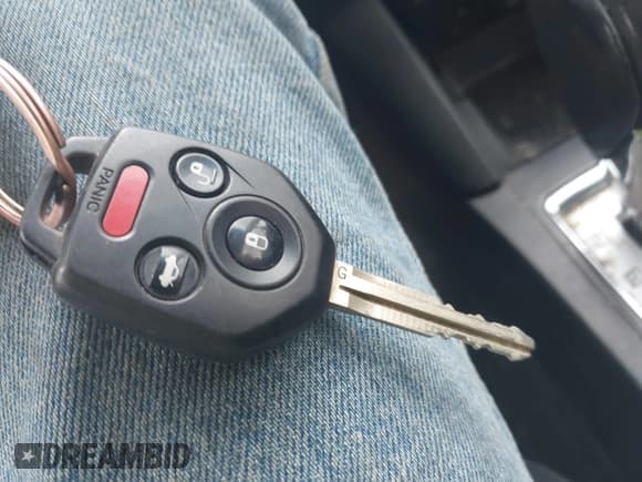 ✅ 2015 Subaru Legacy Premium • VIN: 4S3BNBC64F3065303 • Lot: 43509577. Wystawiony na IAAI z przebiegiem 192 465 mil. Bezpłatny archiwum sprzedaży aukcyjnych z USA i szczegółowy raport historii pojazdu na DreamBid. Zdjęcie 11.