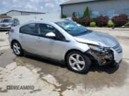 ✅ 2013 Chevrolet Volt • VIN: 1G1RA6E42DU107075 • Lot: 66332675. Wystawiony na Copart z przebiegiem 87 854 mil. Bezpłatny archiwum sprzedaży aukcyjnych z USA i szczegółowy raport historii pojazdu na DreamBid. Zdjęcie 4.