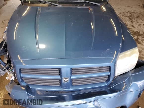 ✅ 2006 Dodge Dakota SLT • VIN: 1D7HW48NX6S606210 • Лот: 70982544. Размещён на Copart с пробегом 145 669 миль миль. Получите бесплатный доступ к архиву аукционных продаж из США и посмотрите подробный отчёт об истории автомобиля на DreamBid. Изображение 11.