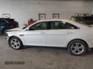 ✅ 2017 Ford Taurus SEL • VIN: 1FAHP2E86HG116904 • Lot: 43152326. Wystawiony na IAAI z przebiegiem 124 597 mil. Bezpłatny archiwum sprzedaży aukcyjnych z USA i szczegółowy raport historii pojazdu na DreamBid. Zdjęcie 14.