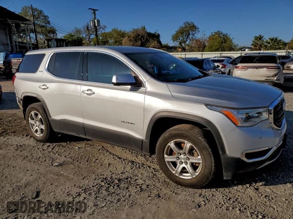 ✅ 2019 GMC Acadia SLE • VIN: 1GKKNKLA7KZ152886 • Лот: 95986945. Опубликован ранее на Copart с пробегом 114 756 миль. Бесплатный доступ к архиву аукционных продаж из США и подробный отчёт об истории автомобиля на DreamBid. Изображение 4.