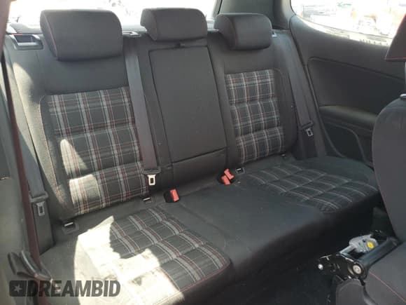 ✅ 2010 Volkswagen Golf GTI • VIN: WVWEV7AJ9AW097057 • Lot: 63915655. Listed on Copart with 293,266 mi. Free auction sales archive from the USA and detailed vehicle history report at DreamBid. Image 10.