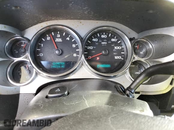 ✅ 2007 Chevrolet Silverado 1500 1LT • VIN: 2GCEC19C271616507 • Lot: 76077914. Listed on Copart with 198,723 mi. Free auction sales archive from the USA and detailed vehicle history report at DreamBid. Image 9.