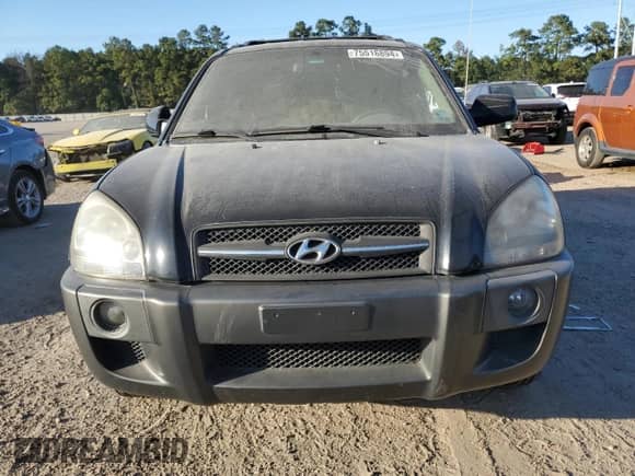 2008 Hyundai Tucson SE с VIN KM8JN12D08U893928, выставлен на аукционе Copart как лот 75516894 с пробегом 160 044 миль миль и Чистый • Clean title. История ставок и продаж доступна на DreamBid. Изображение 5.