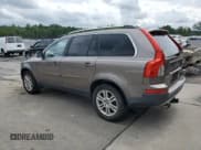 ✅ 2010 Volvo XC90 I6 • VIN: YV4982CY4A1566586 • Lot: 61494195. Listed on Copart with 239,775 mi. Free auction sales archive from the USA and detailed vehicle history report at DreamBid. Image 2.