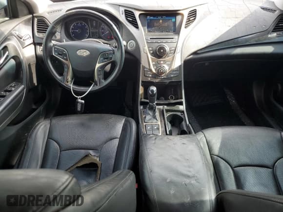 ✅ 2012 Hyundai Azera • VIN: KMHFG4JG7CA178216 • Лот: 64363375. Опубликован ранее на Copart с пробегом 121 847 миль. Бесплатный доступ к архиву аукционных продаж из США и подробный отчёт об истории автомобиля на DreamBid. Изображение 8.