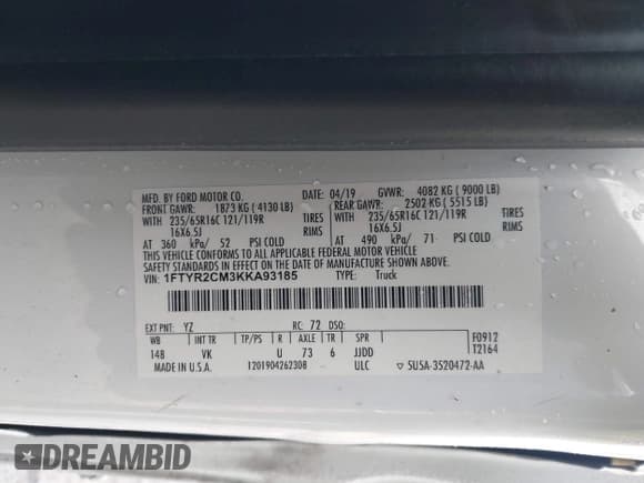 ✅ 2019 Ford Transit • VIN: 1FTYR2CM3KKA93185 • Lot: 43568775. Wystawiony na IAAI z przebiegiem 98 704 mil. Bezpłatny archiwum sprzedaży aukcyjnych z USA i szczegółowy raport historii pojazdu na DreamBid. Zdjęcie 9.