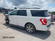 ✅ 2020 Ford Expedition XLT • VIN: 1FMJU1HT3LEA27337 • Лот: 42746713. Опубликован ранее на IAAI с пробегом 48 482 миль. Бесплатный доступ к архиву аукционных продаж из США и подробный отчёт об истории автомобиля на DreamBid. Изображение 3.