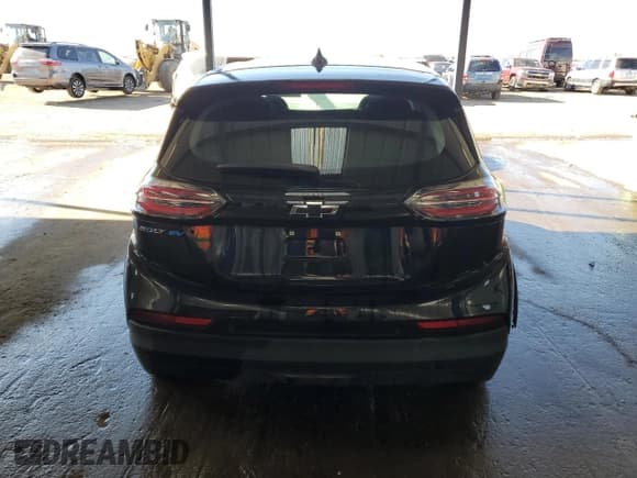 ✅ 2023 Chevrolet Bolt EV 2LT • VIN: 1G1FX6S0XP4172568 • Lot: 73647594. Wystawiony na Copart z przebiegiem 29 766 mil. Bezpłatny archiwum sprzedaży aukcyjnych z USA i szczegółowy raport historii pojazdu na DreamBid. Zdjęcie 6.