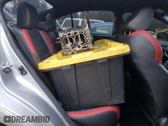 ✅ 2015 Subaru WRX STI • VIN: JF1VA2L62F9801585 • Лот: 45190095. Опубликован ранее на Copart с пробегом 48 546 миль. Бесплатный доступ к архиву аукционных продаж из США и подробный отчёт об истории автомобиля на DreamBid. Изображение 10.