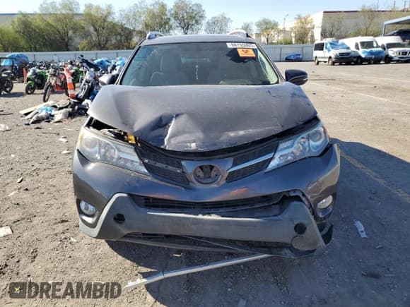 ✅ 2013 Toyota RAV4 XLE • VIN: 2T3WFREV3DW024313 • Lot: 80755005. Listed on Copart with 104,030 mi. Free auction sales archive from the USA and detailed vehicle history report at DreamBid. Image 5.