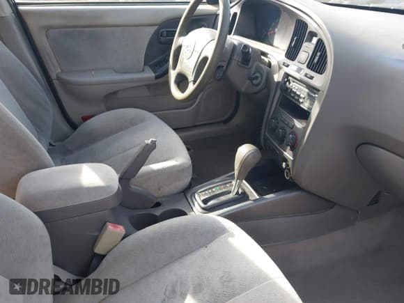 ✅ 2006 Hyundai Elantra GLS • VIN: KMHDN46D46U306149 • Lot: 42118244. Wystawiony na IAAI z przebiegiem 101 972 mil. Bezpłatny archiwum sprzedaży aukcyjnych z USA i szczegółowy raport historii pojazdu na DreamBid. Zdjęcie 5.