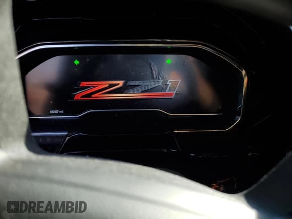 ✅ 2023 Chevrolet Silverado 1500 RST • VIN: 3GCUDEEL9PG218238 • Lot: 47062895. Wystawiony na Copart z przebiegiem 41 287 mil. Bezpłatny archiwum sprzedaży aukcyjnych z USA i szczegółowy raport historii pojazdu na DreamBid. Zdjęcie 9.