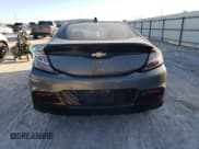 ✅ 2017 Chevrolet Volt LT • VIN: 1G1RC6S5XHU211696 • Lot: 71129653. Wystawiony na Copart z przebiegiem 86 407 mil. Bezpłatny archiwum sprzedaży aukcyjnych z USA i szczegółowy raport historii pojazdu na DreamBid. Zdjęcie 6.