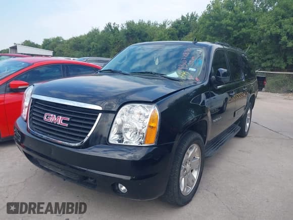 ✅ 2011 GMC Yukon XL SLT • VIN: 1GKS1KE04BR119389 • Lot: 43072890. Wystawiony na IAAI z przebiegiem 217 701 mil. Bezpłatny archiwum sprzedaży aukcyjnych z USA i szczegółowy raport historii pojazdu na DreamBid. Zdjęcie 2.
