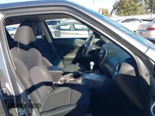 ✅ 2017 Nissan Juke SV • VIN: JN8AF5MRXHT706223 • Lot: 43746015. Wystawiony na IAAI z przebiegiem 126 002 mil. Bezpłatny archiwum sprzedaży aukcyjnych z USA i szczegółowy raport historii pojazdu na DreamBid. Zdjęcie 5.