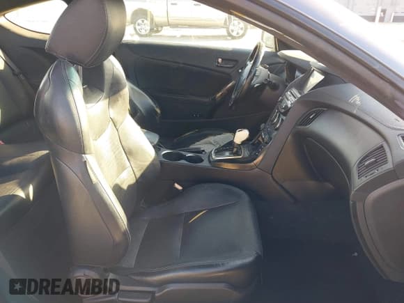 ✅ 2013 Hyundai Genesis Coupe R-Spec • VIN: KMHHU6KJ3DU108753 • Lot: 41383041. Wystawiony na IAAI z przebiegiem 114 474 mil. Bezpłatny archiwum sprzedaży aukcyjnych z USA i szczegółowy raport historii pojazdu na DreamBid. Zdjęcie 5.