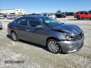 ✅ 2018 Nissan Sentra S • VIN: 3N1AB7AP6JY201768 • Lot: 91084055. Listed on Copart with 91,070 mi. Free auction sales archive from the USA and detailed vehicle history report at DreamBid. Image 4.