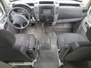 ✅ 2009 Freightliner Sprinter • VIN: WDYPF4AC995428926 • Лот: 44266745. Опубликован ранее на Copart с пробегом 178 136 миль. Бесплатный доступ к архиву аукционных продаж из США и подробный отчёт об истории автомобиля на DreamBid. Изображение 8.