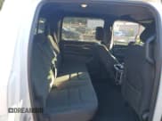 ✅ 2020 Ram 1500 Big Horn • VIN: 1C6SRFFT7LN182944 • Lot: 81247835. Wystawiony na Copart z przebiegiem 72 121 mil. Bezpłatny archiwum sprzedaży aukcyjnych z USA i szczegółowy raport historii pojazdu na DreamBid. Zdjęcie 10.